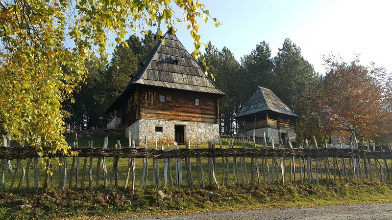 Сирогойно в Сербии